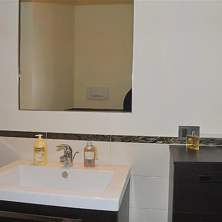 Casa Lucia 2 *